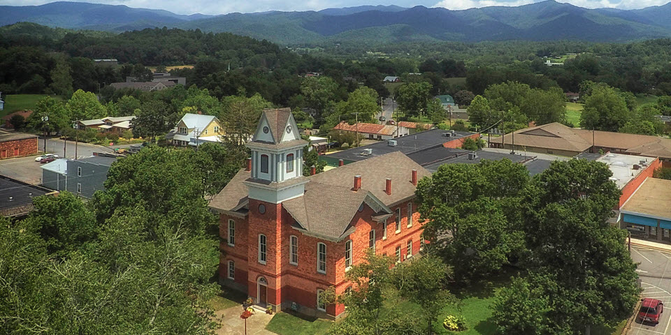 Historic Courthouse/Beal Center on the Square